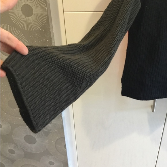 Colorblock sweater - Picture 2 of 3